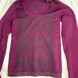 Fabletics spandex running top
